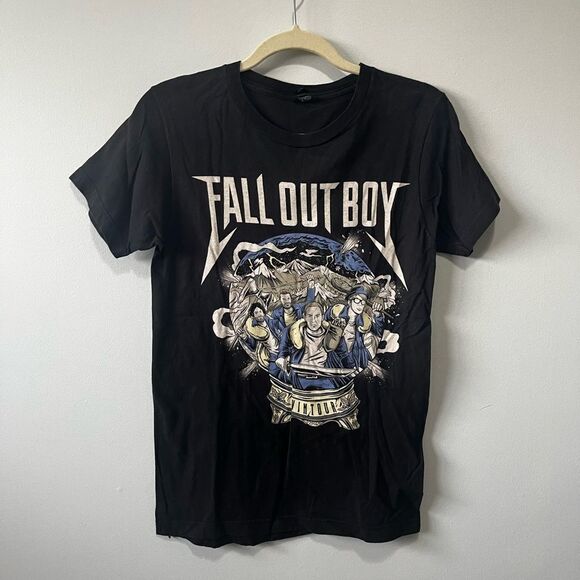 Fall Out Boy Wintour Winter Tour 2016 Band T Shirt Black S - Picture 1 of 4